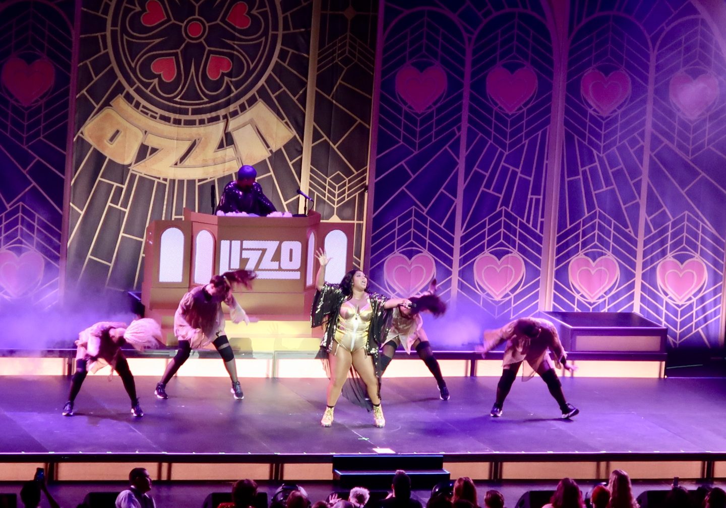 Concert Review: Lizzo’s ‘Cuz I Love You Too’ Tour