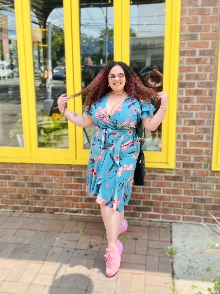 30 Summer Outfit Ideas For Curvy Girls - Kayla's Chaos