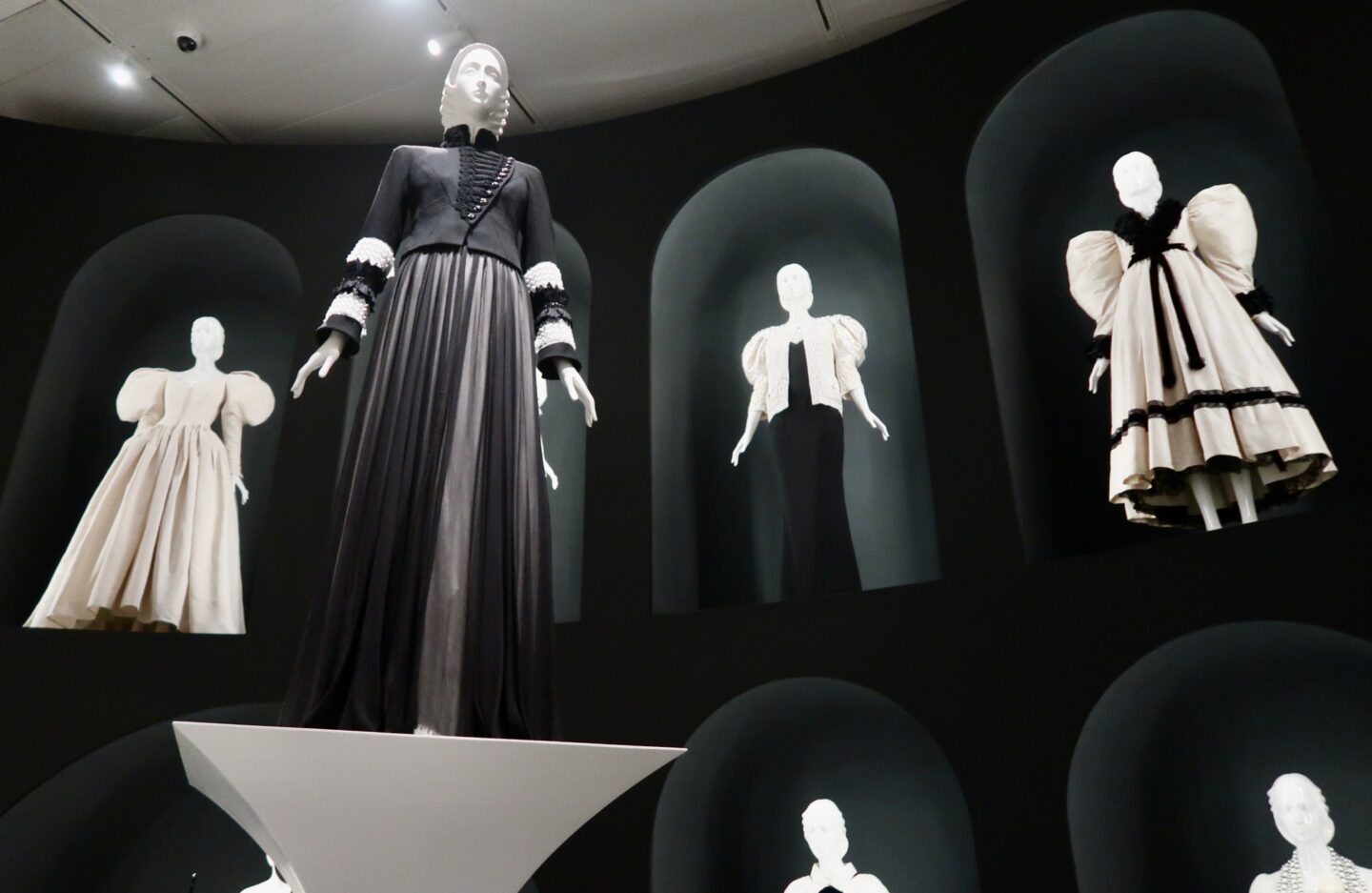 Karl Lagerfeld: A Line of Beauty” at The Met - Kayla's Chaos