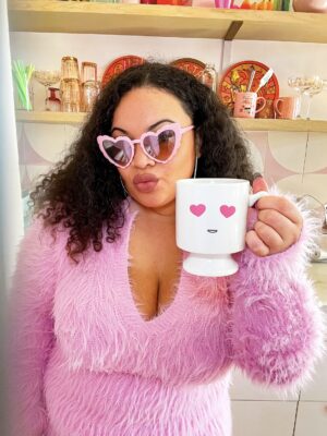 Curvy Girl Valentine’s Day Outfit Ideas